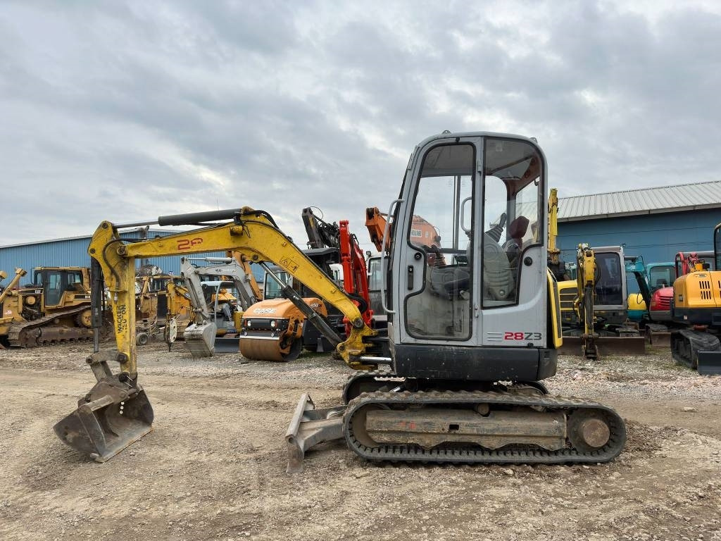 Wacker Neuson 28Z3RD - Mini bager: slika Wacker Neuson 28Z3RD - Mini bager Wacker Neuson 28Z3RD - Mini bager: slika Wacker Neuson 28Z3RD - Mini bager