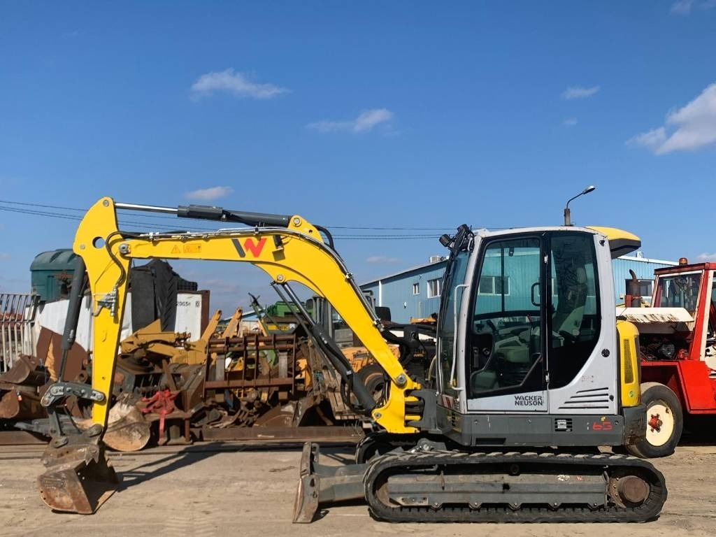 Wacker Neuson ET 65 - Mini bager: slika Wacker Neuson ET 65 - Mini bager Wacker Neuson ET 65 - Mini bager: slika Wacker Neuson ET 65 - Mini bager