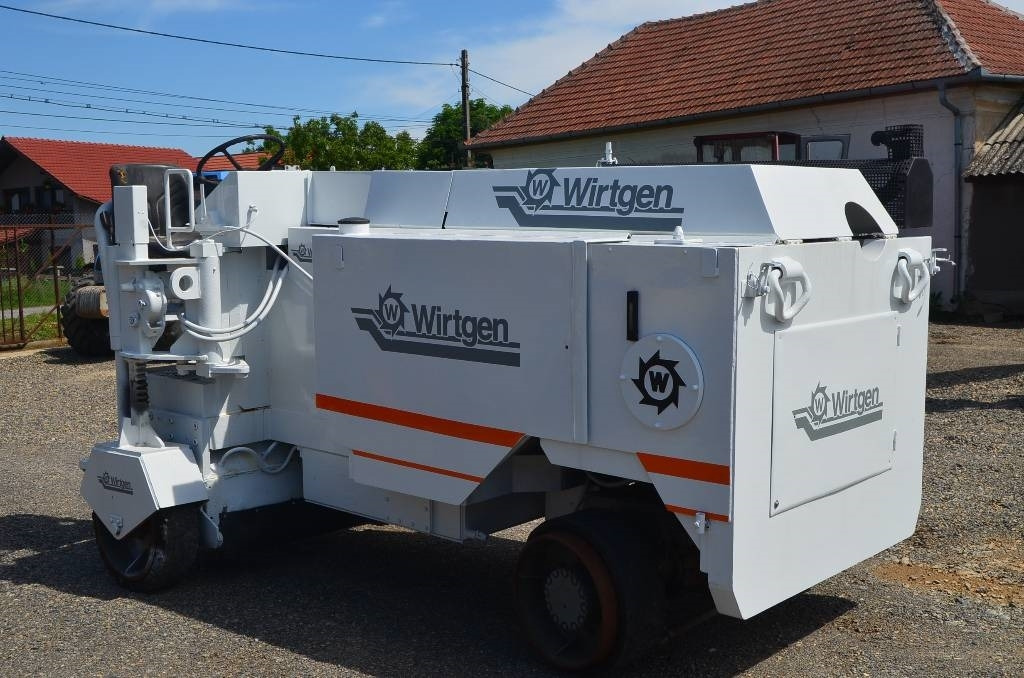 Wirtgen W1000L - Hladni planer: slika Wirtgen W1000L - Hladni planer Wirtgen W1000L - Hladni planer: slika Wirtgen W1000L - Hladni planer