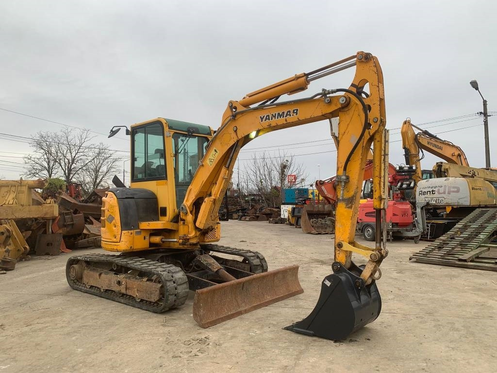 Yanmar Vio 50 U - Mini bager: slika Yanmar Vio 50 U - Mini bager Yanmar Vio 50 U - Mini bager: slika Yanmar Vio 50 U - Mini bager