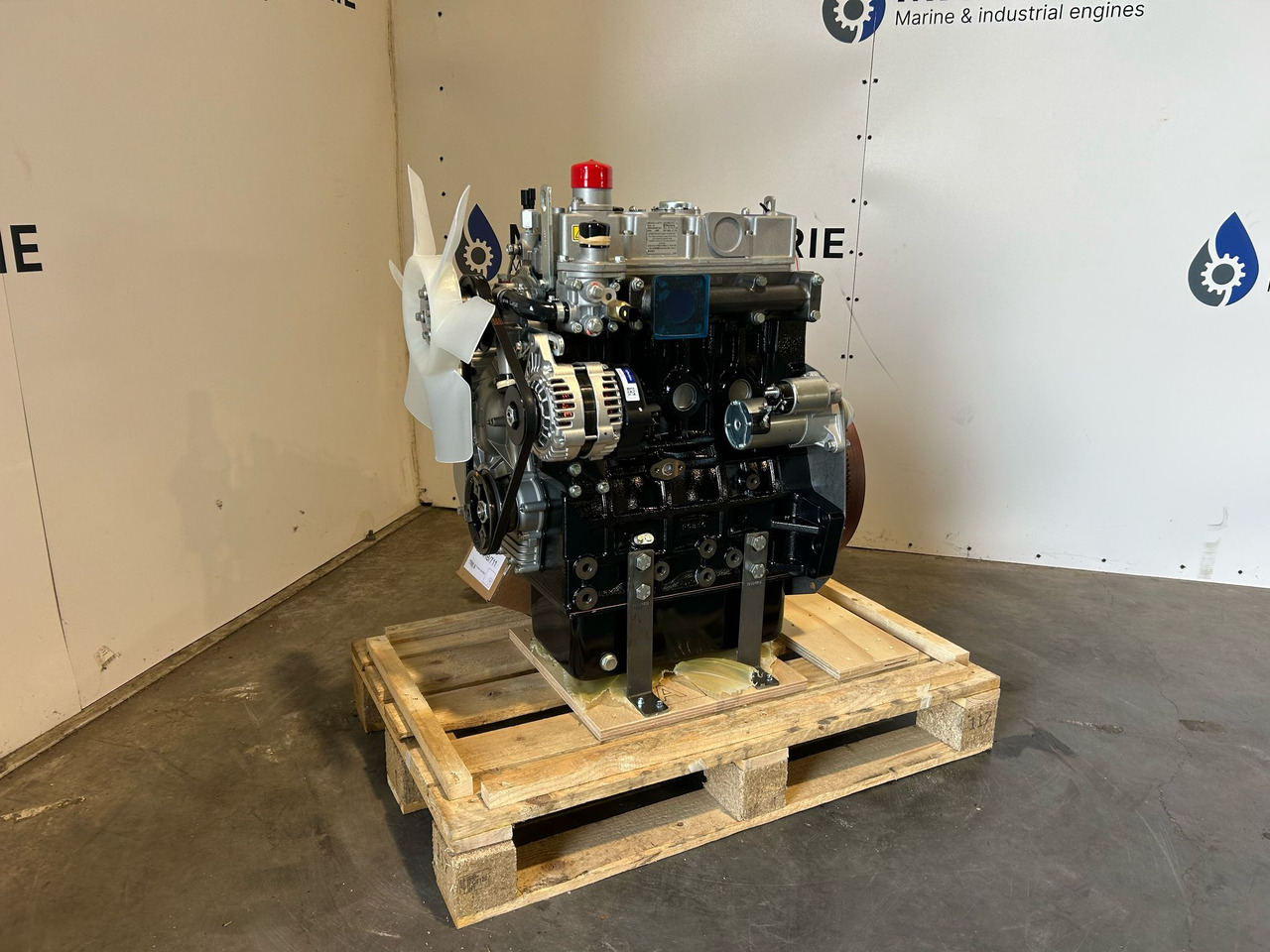 Novi Motor za Građevinski strojevi Perkins 404D-22 GN82363U: slika Novi Motor za Građevinski strojevi Perkins 404D-22 GN82363U