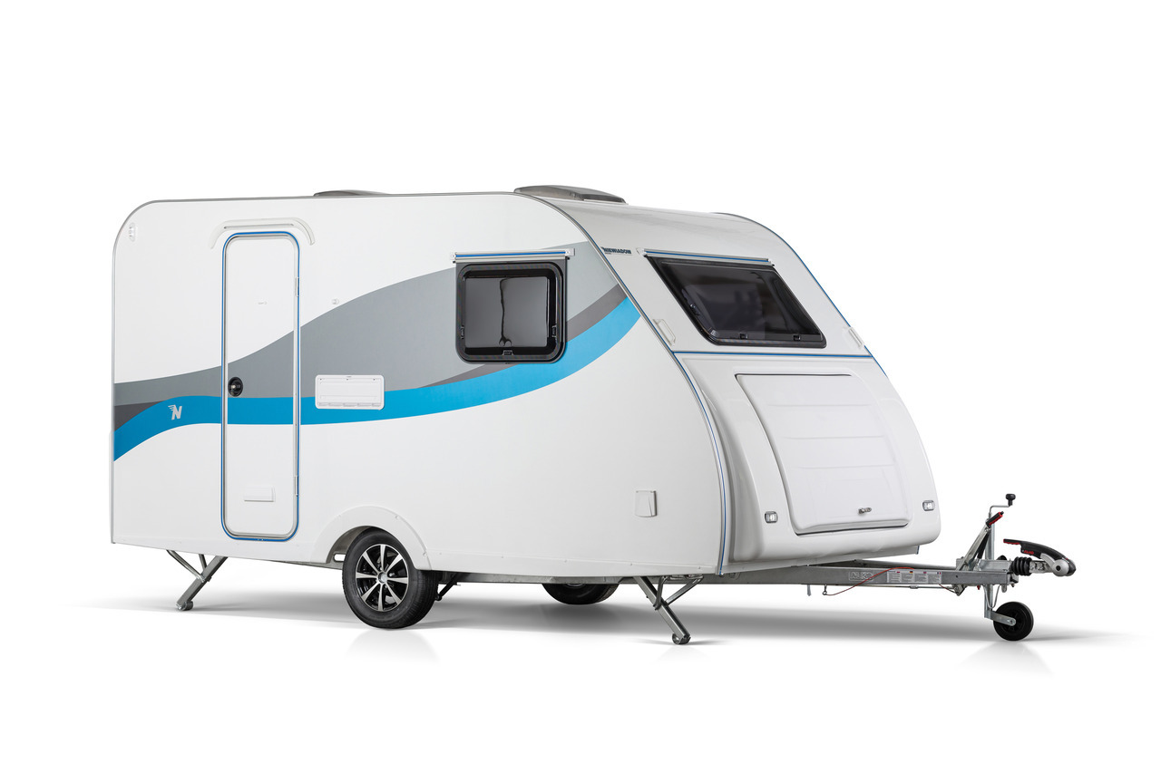 Niewiadów N-Cross 3 osobowa CAMPING caravan 3 person 1000kg - Kamp prikolica: slika Niewiadów N-Cross 3 osobowa CAMPING caravan 3 person 1000kg - Kamp prikolica Niewiadów N-Cross 3 osobowa CAMPING caravan 3 person 1000kg - Kamp prikolica: slika Niewiadów N-Cross 3 osobowa CAMPING caravan 3 person 1000kg - Kamp prikolica