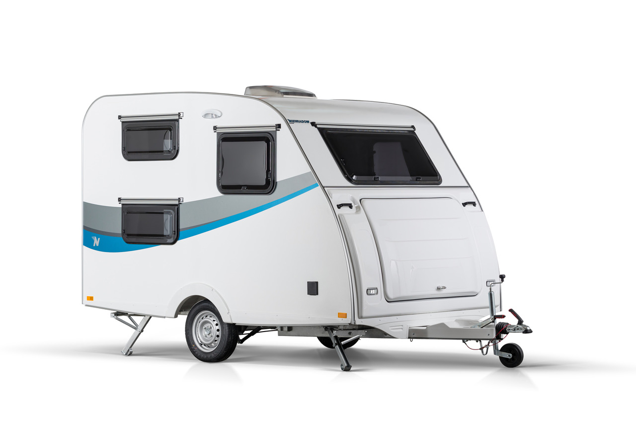 Niewiadów NEW SPORT 4 kemping 4 osoby camping for 4 people 750kg - Kamp prikolica: slika Niewiadów NEW SPORT 4 kemping 4 osoby camping for 4 people 750kg - Kamp prikolica Niewiadów NEW SPORT 4 kemping 4 osoby camping for 4 people 750kg - Kamp prikolica: slika Niewiadów NEW SPORT 4 kemping 4 osoby camping for 4 people 750kg - Kamp prikolica