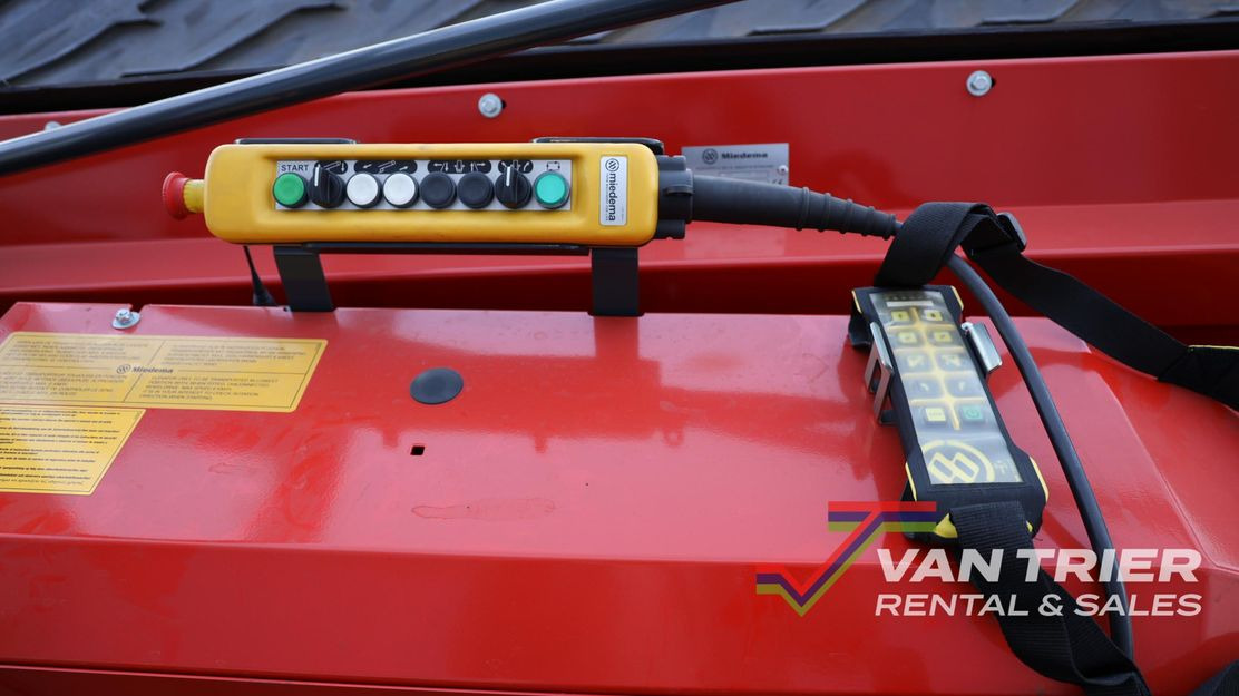 Miedema ML1680 Store loader - Transportna traka: slika Miedema ML1680 Store loader - Transportna traka Miedema ML1680 Store loader - Transportna traka: slika Miedema ML1680 Store loader - Transportna traka