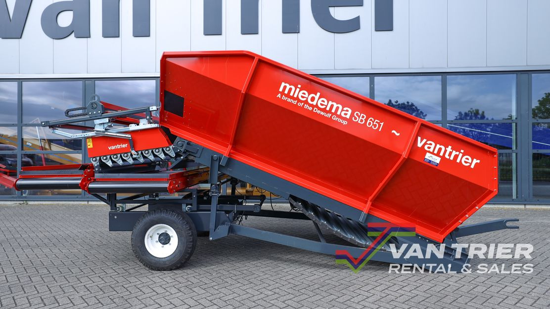 Miedema SB651 Receiving hopper - Oprema za skladištenje: slika Miedema SB651 Receiving hopper - Oprema za skladištenje Miedema SB651 Receiving hopper - Oprema za skladištenje: slika Miedema SB651 Receiving hopper - Oprema za skladištenje