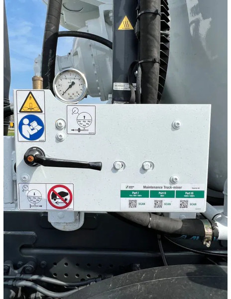 Novi Automješalica Mercedes-Benz Arocs 4145-B 8x4 Stetter 10m3 Concrete Mixer - Euro 3 - NEW - 10 UNITS Ready for work!!: slika Novi Automješalica Mercedes-Benz Arocs 4145-B 8x4 Stetter 10m3 Concrete Mixer - Euro 3 - NEW - 10 UNITS Ready for work!! Novi Automješalica Mercedes-Benz Arocs 4145-B 8x4 Stetter 10m3 Concrete Mixer - Euro 3 - NEW - 10 UNITS Ready for work!!: slika Novi Automješalica Mercedes-Benz Arocs 4145-B 8x4 Stetter 10m3 Concrete Mixer - Euro 3 - NEW - 10 UNITS Ready for work!!