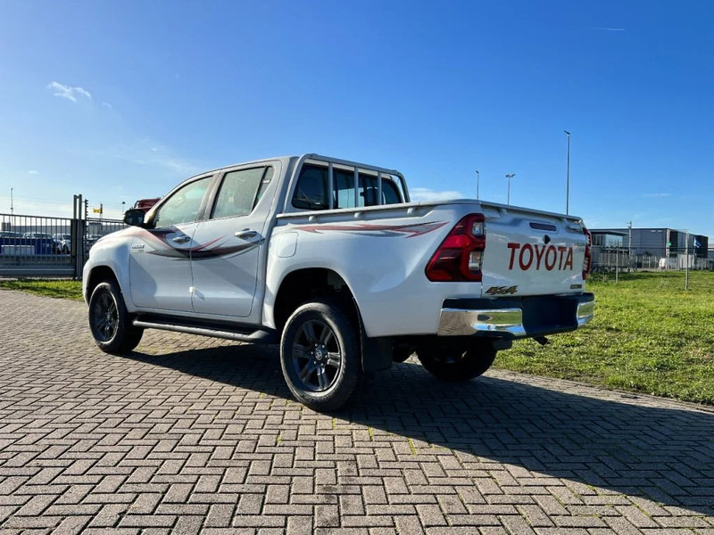 Toyota Hilux GLX SR5 4x4 - 2 UNITS IN STOCK - 2.4 D Double Cab - EURO 2 - NEW!! - Pick-up, Dostavno vozilo s dvostrukom kabinom: slika Toyota Hilux GLX SR5 4x4 - 2 UNITS IN STOCK - 2.4 D Double Cab - EURO 2 - NEW!! - Pick-up, Dostavno vozilo s dvostrukom kabinom Toyota Hilux GLX SR5 4x4 - 2 UNITS IN STOCK - 2.4 D Double Cab - EURO 2 - NEW!! - Pick-up, Dostavno vozilo s dvostrukom kabinom: slika Toyota Hilux GLX SR5 4x4 - 2 UNITS IN STOCK - 2.4 D Double Cab - EURO 2 - NEW!! - Pick-up, Dostavno vozilo s dvostrukom kabinom
