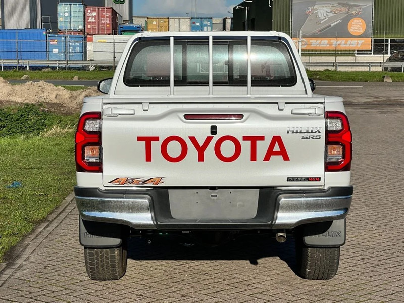 Toyota Hilux GLX SR5 4x4 - 2 UNITS IN STOCK - 2.4 D Double Cab - EURO 2 - NEW!! - Pick-up, Dostavno vozilo s dvostrukom kabinom: slika Toyota Hilux GLX SR5 4x4 - 2 UNITS IN STOCK - 2.4 D Double Cab - EURO 2 - NEW!! - Pick-up, Dostavno vozilo s dvostrukom kabinom Toyota Hilux GLX SR5 4x4 - 2 UNITS IN STOCK - 2.4 D Double Cab - EURO 2 - NEW!! - Pick-up, Dostavno vozilo s dvostrukom kabinom: slika Toyota Hilux GLX SR5 4x4 - 2 UNITS IN STOCK - 2.4 D Double Cab - EURO 2 - NEW!! - Pick-up, Dostavno vozilo s dvostrukom kabinom