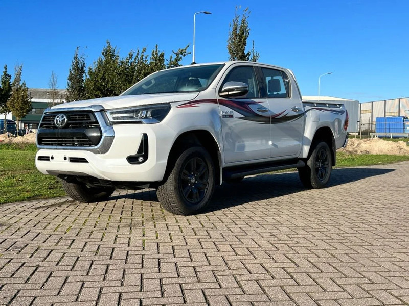 Toyota Hilux GLX SR5 4x4 - 2 UNITS IN STOCK - 2.4 D Double Cab - EURO 2 - NEW!! - Pick-up, Dostavno vozilo s dvostrukom kabinom: slika Toyota Hilux GLX SR5 4x4 - 2 UNITS IN STOCK - 2.4 D Double Cab - EURO 2 - NEW!! - Pick-up, Dostavno vozilo s dvostrukom kabinom Toyota Hilux GLX SR5 4x4 - 2 UNITS IN STOCK - 2.4 D Double Cab - EURO 2 - NEW!! - Pick-up, Dostavno vozilo s dvostrukom kabinom: slika Toyota Hilux GLX SR5 4x4 - 2 UNITS IN STOCK - 2.4 D Double Cab - EURO 2 - NEW!! - Pick-up, Dostavno vozilo s dvostrukom kabinom