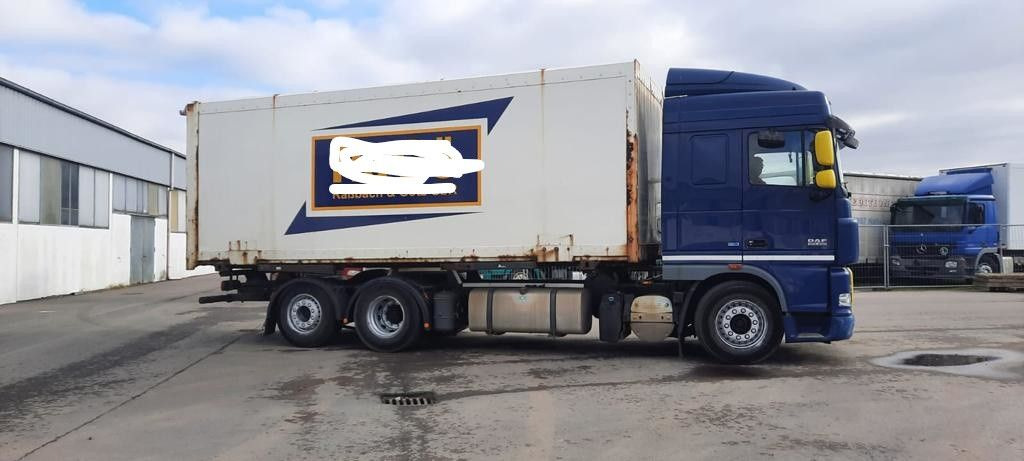 DAF XF 105-460 BDF SSC 1-Hand - Transporter kontejnera/ Kamion s izmjenjivim sanducima: slika DAF XF 105-460 BDF SSC 1-Hand - Transporter kontejnera/ Kamion s izmjenjivim sanducima DAF XF 105-460 BDF SSC 1-Hand - Transporter kontejnera/ Kamion s izmjenjivim sanducima: slika DAF XF 105-460 BDF SSC 1-Hand - Transporter kontejnera/ Kamion s izmjenjivim sanducima