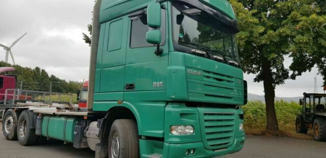 DAF XF105-460Super Spacs Cap G.Haus/Hoch Retarder - Kamion-šasija: slika DAF XF105-460Super Spacs Cap G.Haus/Hoch Retarder - Kamion-šasija DAF XF105-460Super Spacs Cap G.Haus/Hoch Retarder - Kamion-šasija: slika DAF XF105-460Super Spacs Cap G.Haus/Hoch Retarder - Kamion-šasija