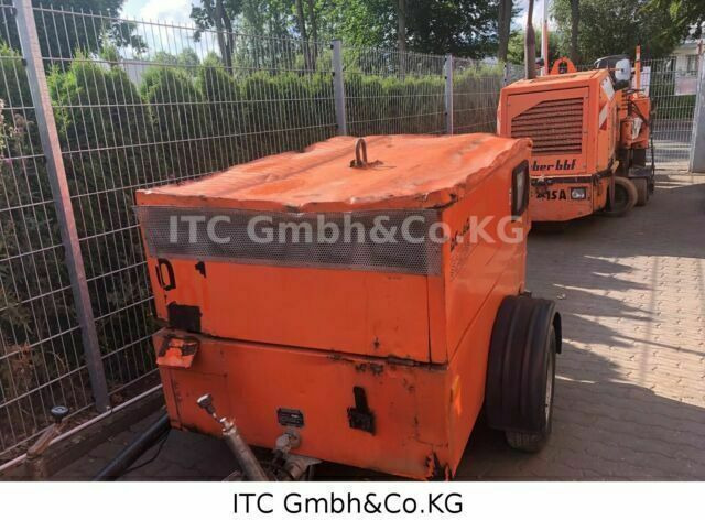 Demag SC40DS-1 - Zračni kompresor: slika Demag SC40DS-1 - Zračni kompresor Demag SC40DS-1 - Zračni kompresor: slika Demag SC40DS-1 - Zračni kompresor
