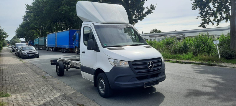 Mercedes-Benz Sprinter III Pritsche RWD/AWD 311/314/316 CDI RW - Dostavno vozilo: slika Mercedes-Benz Sprinter III Pritsche RWD/AWD 311/314/316 CDI RW - Dostavno vozilo Mercedes-Benz Sprinter III Pritsche RWD/AWD 311/314/316 CDI RW - Dostavno vozilo: slika Mercedes-Benz Sprinter III Pritsche RWD/AWD 311/314/316 CDI RW - Dostavno vozilo