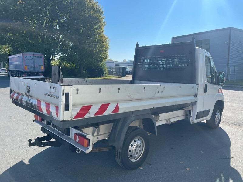 Fiat Ducato - Dostavno vozilo s ravnom platformom: slika Fiat Ducato - Dostavno vozilo s ravnom platformom Fiat Ducato - Dostavno vozilo s ravnom platformom: slika Fiat Ducato - Dostavno vozilo s ravnom platformom