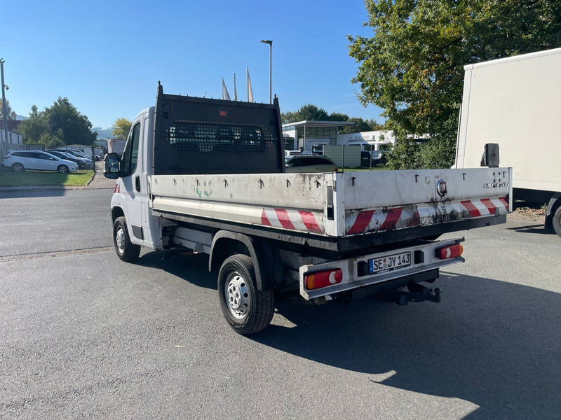 Fiat Ducato - Dostavno vozilo s ravnom platformom: slika Fiat Ducato - Dostavno vozilo s ravnom platformom Fiat Ducato - Dostavno vozilo s ravnom platformom: slika Fiat Ducato - Dostavno vozilo s ravnom platformom