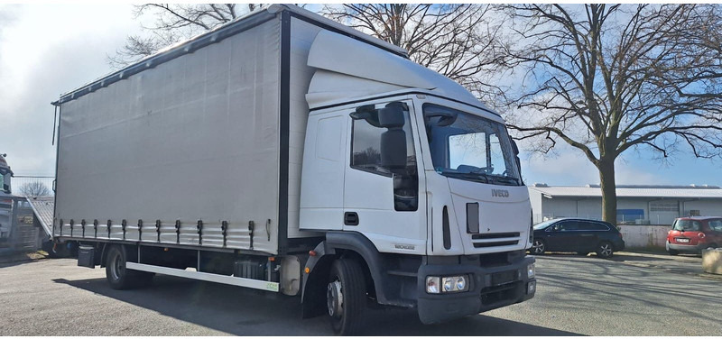 Iveco 120E22 Plane+Sp. G.Haus/Hochdach Klima LBW AHK - Kamion s ceradom: slika Iveco 120E22 Plane+Sp. G.Haus/Hochdach Klima LBW AHK - Kamion s ceradom Iveco 120E22 Plane+Sp. G.Haus/Hochdach Klima LBW AHK - Kamion s ceradom: slika Iveco 120E22 Plane+Sp. G.Haus/Hochdach Klima LBW AHK - Kamion s ceradom