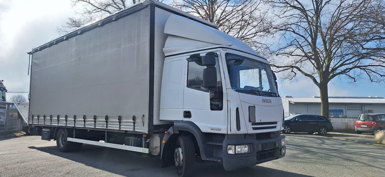 Iveco 120E22 Plane+Sp. G.Haus/Hochdach Klima LBW AHK - Kamion s ceradom: slika Iveco 120E22 Plane+Sp. G.Haus/Hochdach Klima LBW AHK - Kamion s ceradom Iveco 120E22 Plane+Sp. G.Haus/Hochdach Klima LBW AHK - Kamion s ceradom: slika Iveco 120E22 Plane+Sp. G.Haus/Hochdach Klima LBW AHK - Kamion s ceradom