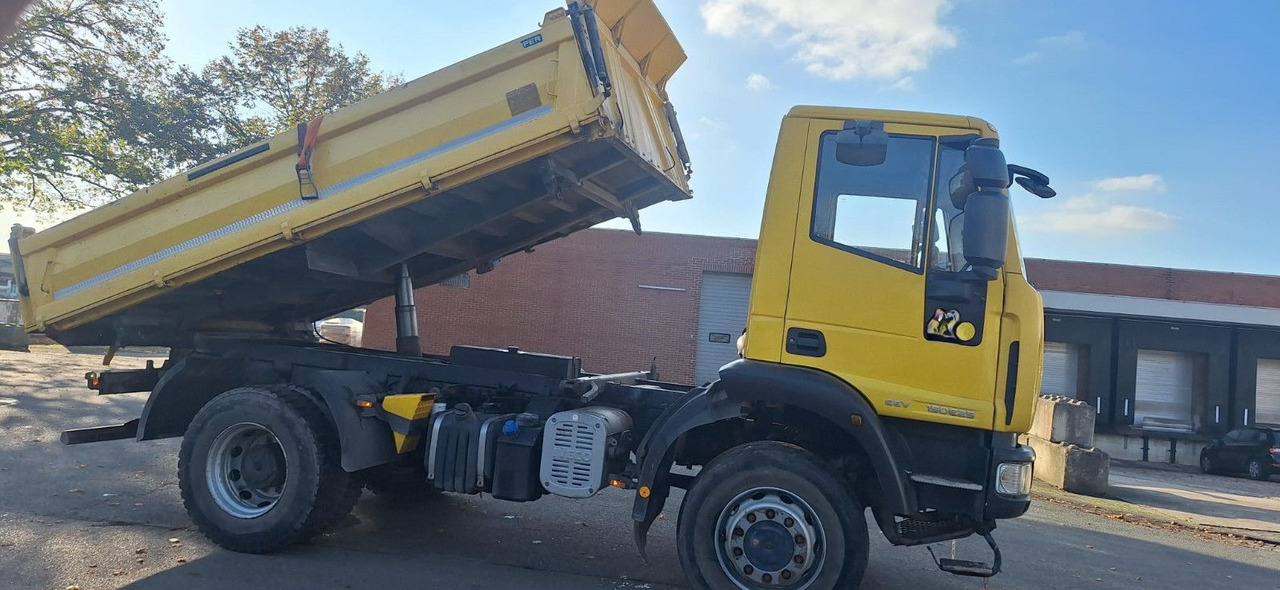 Iveco ML150E25 4x4 Kipper AHK org.93tkm 1-Hand - Kiper: slika Iveco ML150E25 4x4 Kipper AHK org.93tkm 1-Hand - Kiper Iveco ML150E25 4x4 Kipper AHK org.93tkm 1-Hand - Kiper: slika Iveco ML150E25 4x4 Kipper AHK org.93tkm 1-Hand - Kiper