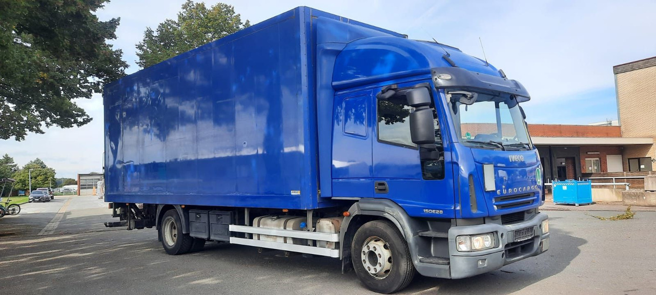 Iveco ML150E28 Koffer - Kamion sandučar: slika Iveco ML150E28 Koffer - Kamion sandučar Iveco ML150E28 Koffer - Kamion sandučar: slika Iveco ML150E28 Koffer - Kamion sandučar