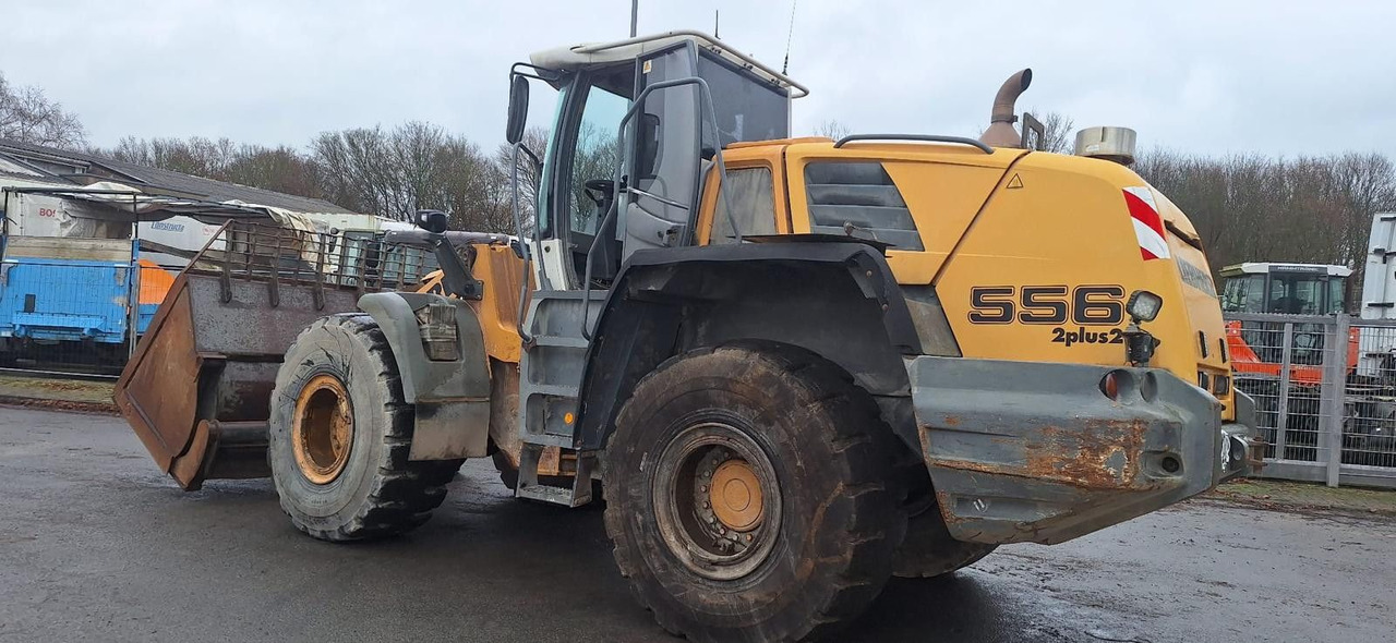 Liebherr 556 Radlader - Utovarivač na kotačima: slika Liebherr 556 Radlader - Utovarivač na kotačima Liebherr 556 Radlader - Utovarivač na kotačima: slika Liebherr 556 Radlader - Utovarivač na kotačima