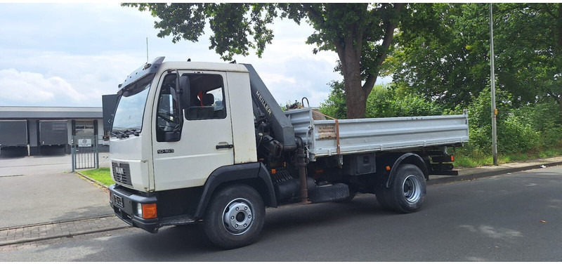 MAN 10.163 Kipper mit Kran+Greifer - Kiper: slika MAN 10.163 Kipper mit Kran+Greifer - Kiper MAN 10.163 Kipper mit Kran+Greifer - Kiper: slika MAN 10.163 Kipper mit Kran+Greifer - Kiper