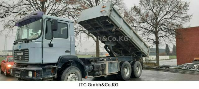 MAN 33.360K 6x4 Blatt/Blatt AP-Achse - Kiper: slika MAN 33.360K 6x4 Blatt/Blatt AP-Achse - Kiper MAN 33.360K 6x4 Blatt/Blatt AP-Achse - Kiper: slika MAN 33.360K 6x4 Blatt/Blatt AP-Achse - Kiper