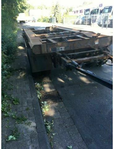 Meiller K18 ZL5,0 Deutsches Fahrzeug - Transporter kontejnera/ Prikolica s izmjenjivim sanducima: slika Meiller K18 ZL5,0 Deutsches Fahrzeug - Transporter kontejnera/ Prikolica s izmjenjivim sanducima Meiller K18 ZL5,0 Deutsches Fahrzeug - Transporter kontejnera/ Prikolica s izmjenjivim sanducima: slika Meiller K18 ZL5,0 Deutsches Fahrzeug - Transporter kontejnera/ Prikolica s izmjenjivim sanducima