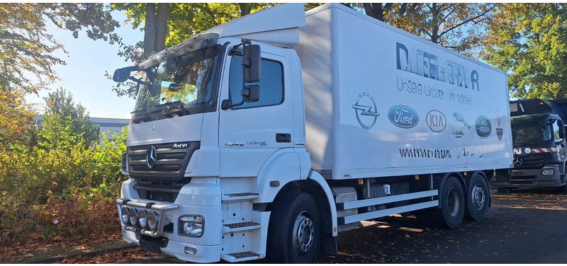 Mercedes-Benz 2540 Koffer mit LBW - Kamion sandučar: slika Mercedes-Benz 2540 Koffer mit LBW - Kamion sandučar Mercedes-Benz 2540 Koffer mit LBW - Kamion sandučar: slika Mercedes-Benz 2540 Koffer mit LBW - Kamion sandučar