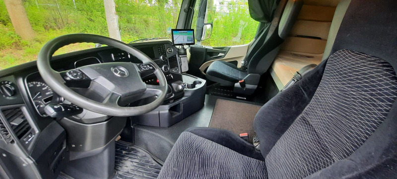 Mercedes-Benz 2545 Actros Pritsche Kran Palfinger PK21001 - Kamion s otvorenim sandukom, Kamion s kranom: slika Mercedes-Benz 2545 Actros Pritsche Kran Palfinger PK21001 - Kamion s otvorenim sandukom, Kamion s kranom Mercedes-Benz 2545 Actros Pritsche Kran Palfinger PK21001 - Kamion s otvorenim sandukom, Kamion s kranom: slika Mercedes-Benz 2545 Actros Pritsche Kran Palfinger PK21001 - Kamion s otvorenim sandukom, Kamion s kranom