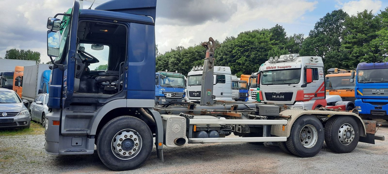 Mercedes-Benz 2641K 6x2 Abroller M-Haus Klima - Kamion s kukastom dizalicom: slika Mercedes-Benz 2641K 6x2 Abroller M-Haus Klima - Kamion s kukastom dizalicom Mercedes-Benz 2641K 6x2 Abroller M-Haus Klima - Kamion s kukastom dizalicom: slika Mercedes-Benz 2641K 6x2 Abroller M-Haus Klima - Kamion s kukastom dizalicom