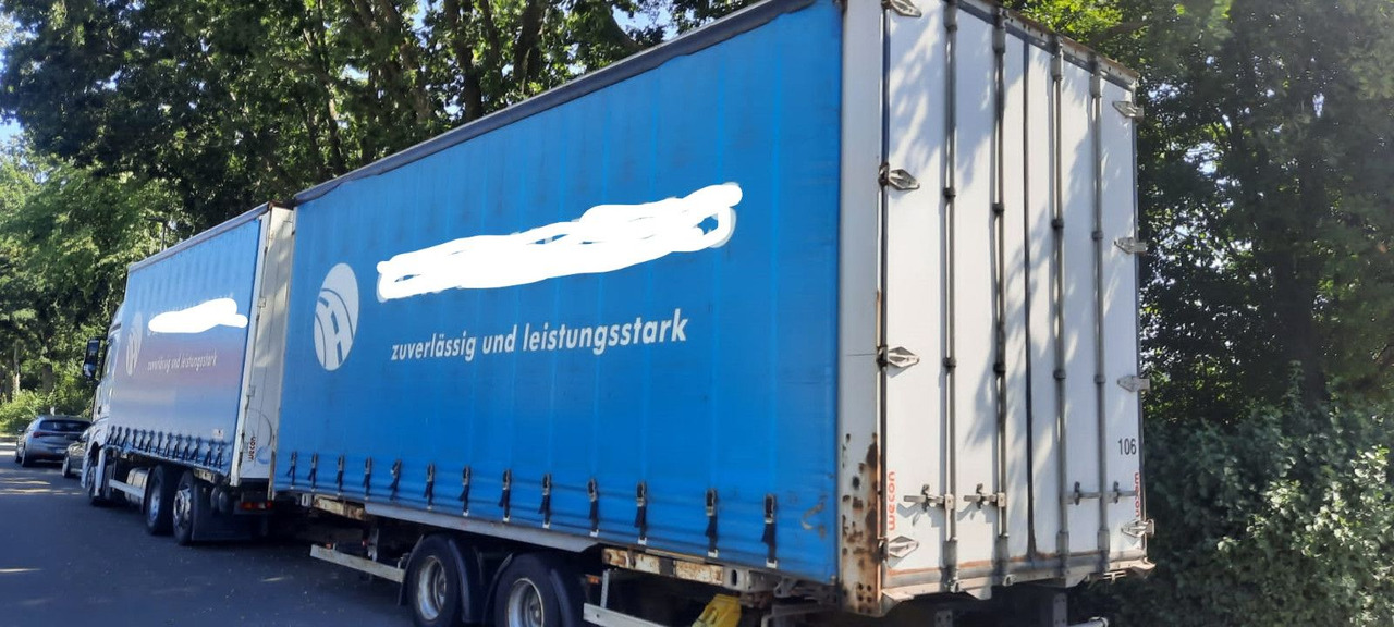 Mercedes-Benz 2642 Jumbozug Mit Hänger - Kamion s ceradom: slika Mercedes-Benz 2642 Jumbozug Mit Hänger - Kamion s ceradom Mercedes-Benz 2642 Jumbozug Mit Hänger - Kamion s ceradom: slika Mercedes-Benz 2642 Jumbozug Mit Hänger - Kamion s ceradom