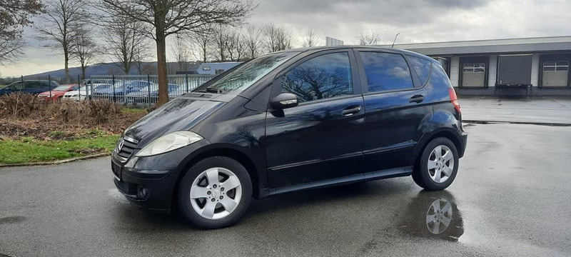 Mercedes-Benz A-Klasse 180 CDI AVANTGARDE - Automobil: slika Mercedes-Benz A-Klasse 180 CDI AVANTGARDE - Automobil Mercedes-Benz A-Klasse 180 CDI AVANTGARDE - Automobil: slika Mercedes-Benz A-Klasse 180 CDI AVANTGARDE - Automobil