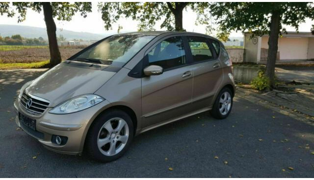 Mercedes-Benz A-Klasse 200 CDI - Hatchback: slika Mercedes-Benz A-Klasse 200 CDI - Hatchback Mercedes-Benz A-Klasse 200 CDI - Hatchback: slika Mercedes-Benz A-Klasse 200 CDI - Hatchback
