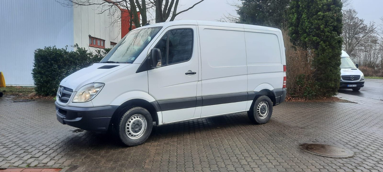 Mercedes-Benz Sprinter 316 Kastenwagen - Mali kombi: slika Mercedes-Benz Sprinter 316 Kastenwagen - Mali kombi Mercedes-Benz Sprinter 316 Kastenwagen - Mali kombi: slika Mercedes-Benz Sprinter 316 Kastenwagen - Mali kombi