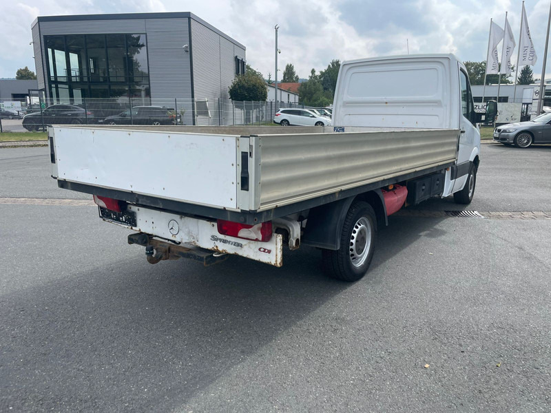 Mercedes-Benz Sprinter 316 - Dostavno vozilo s ravnom platformom: slika Mercedes-Benz Sprinter 316 - Dostavno vozilo s ravnom platformom Mercedes-Benz Sprinter 316 - Dostavno vozilo s ravnom platformom: slika Mercedes-Benz Sprinter 316 - Dostavno vozilo s ravnom platformom