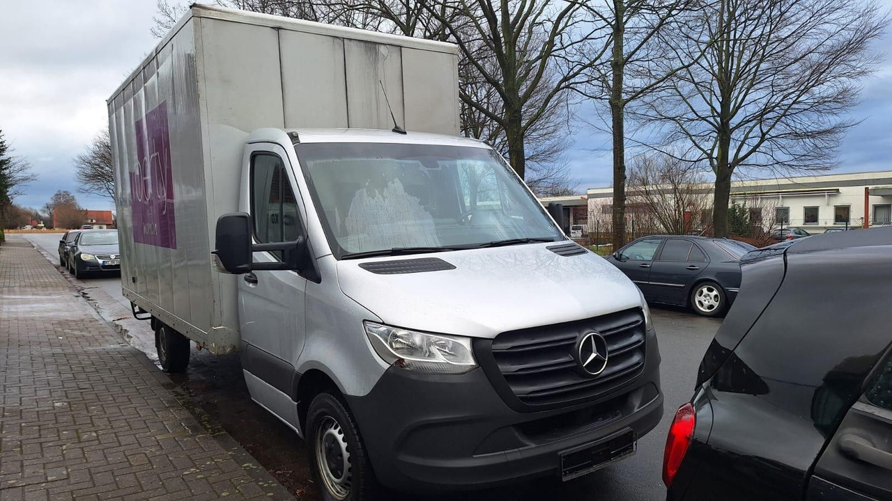 Mercedes-Benz Sprinter III Pritsche RWD/AWD 311/315/317/319 CD - Dostavno vozilo sa zatvorenim sandukom: slika Mercedes-Benz Sprinter III Pritsche RWD/AWD 311/315/317/319 CD - Dostavno vozilo sa zatvorenim sandukom Mercedes-Benz Sprinter III Pritsche RWD/AWD 311/315/317/319 CD - Dostavno vozilo sa zatvorenim sandukom: slika Mercedes-Benz Sprinter III Pritsche RWD/AWD 311/315/317/319 CD - Dostavno vozilo sa zatvorenim sandukom