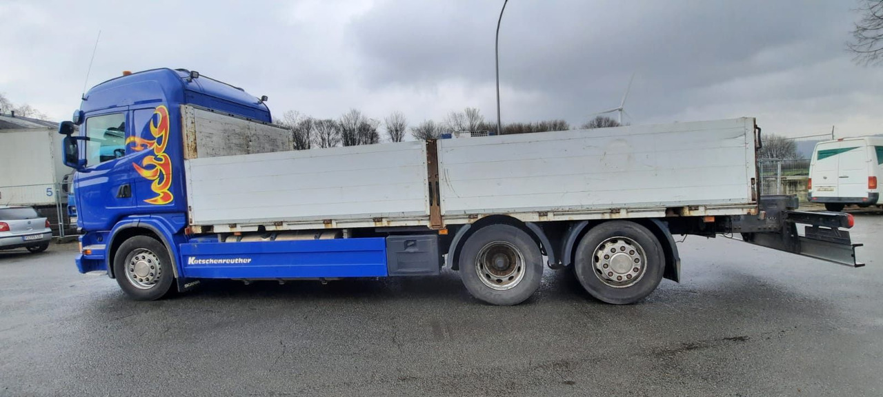 Scania G440 Pritsche 6x2 Kran am Heck vor. - Kamion s otvorenim sandukom, Kamion s kranom: slika Scania G440 Pritsche 6x2 Kran am Heck vor. - Kamion s otvorenim sandukom, Kamion s kranom Scania G440 Pritsche 6x2 Kran am Heck vor. - Kamion s otvorenim sandukom, Kamion s kranom: slika Scania G440 Pritsche 6x2 Kran am Heck vor. - Kamion s otvorenim sandukom, Kamion s kranom