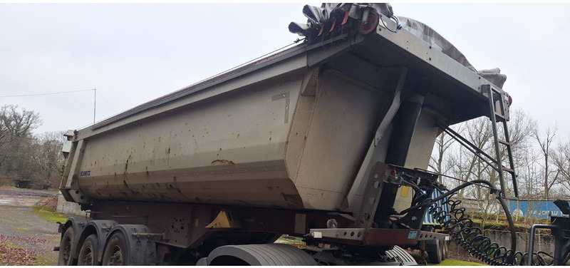 Schmitz Cargobull Kippmulde 26 Kubik Stahlaufbau - Kiper poluprikolica: slika Schmitz Cargobull Kippmulde 26 Kubik Stahlaufbau - Kiper poluprikolica Schmitz Cargobull Kippmulde 26 Kubik Stahlaufbau - Kiper poluprikolica: slika Schmitz Cargobull Kippmulde 26 Kubik Stahlaufbau - Kiper poluprikolica