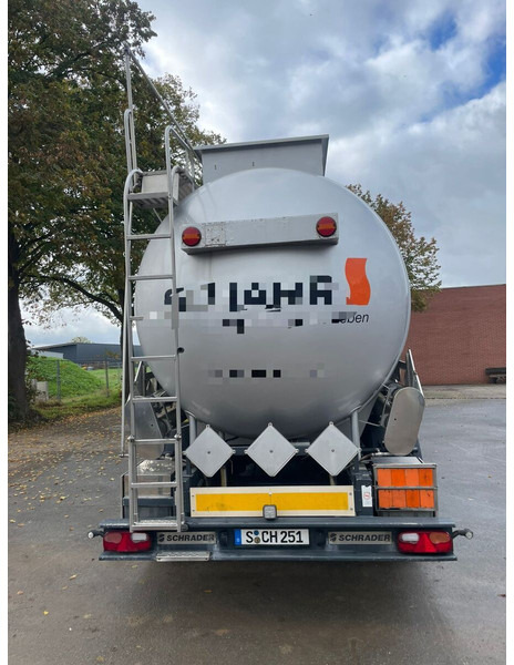 Schrader Chemie 7-Kammer - Poluprikolica cisterna: slika Schrader Chemie 7-Kammer - Poluprikolica cisterna Schrader Chemie 7-Kammer - Poluprikolica cisterna: slika Schrader Chemie 7-Kammer - Poluprikolica cisterna