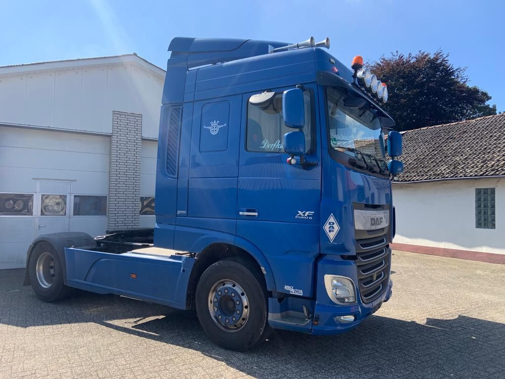 DAF XF 106.440PS SC SZM Top zustand 1-Hand - Tegljač: slika DAF XF 106.440PS SC SZM Top zustand 1-Hand - Tegljač DAF XF 106.440PS SC SZM Top zustand 1-Hand - Tegljač: slika DAF XF 106.440PS SC SZM Top zustand 1-Hand - Tegljač