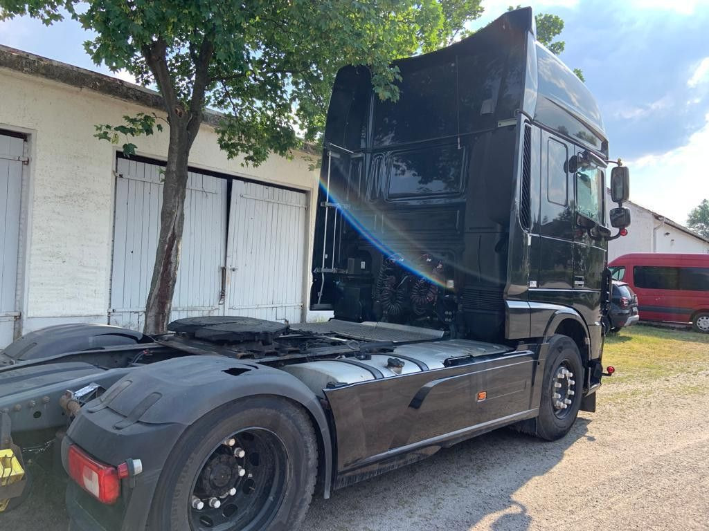 DAF XF 106/460 SSC Vollausstattung - Tegljač: slika DAF XF 106/460 SSC Vollausstattung - Tegljač DAF XF 106/460 SSC Vollausstattung - Tegljač: slika DAF XF 106/460 SSC Vollausstattung - Tegljač