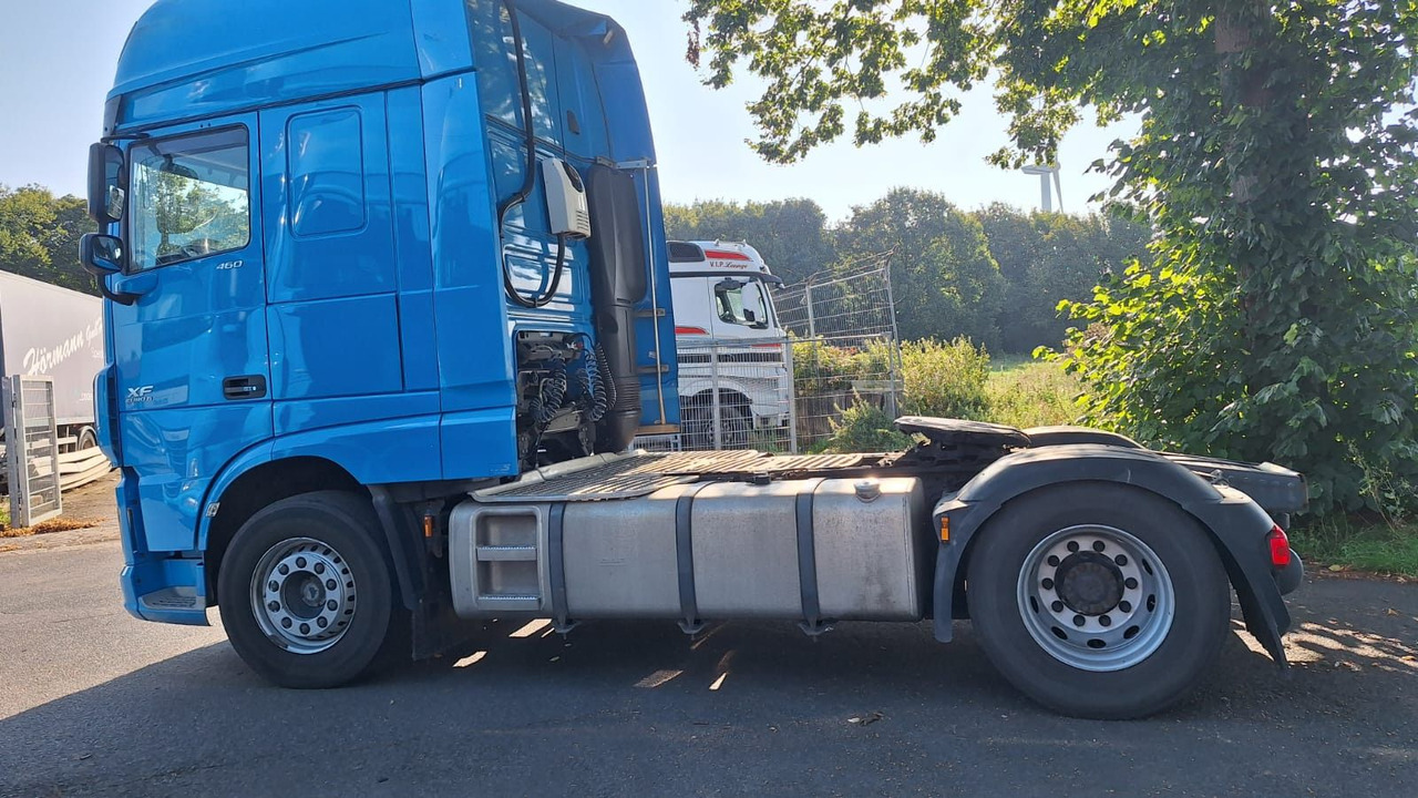 DAF XF460FT SZM - Tegljač: slika DAF XF460FT SZM - Tegljač DAF XF460FT SZM - Tegljač: slika DAF XF460FT SZM - Tegljač