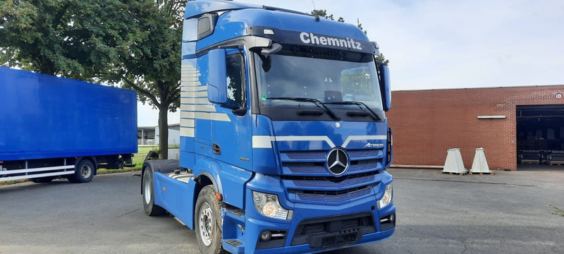 Mercedes-Benz 1845LS Actros 4x2 SZM Voll. StreamSpace - Tegljač: slika Mercedes-Benz 1845LS Actros 4x2 SZM Voll. StreamSpace - Tegljač Mercedes-Benz 1845LS Actros 4x2 SZM Voll. StreamSpace - Tegljač: slika Mercedes-Benz 1845LS Actros 4x2 SZM Voll. StreamSpace - Tegljač