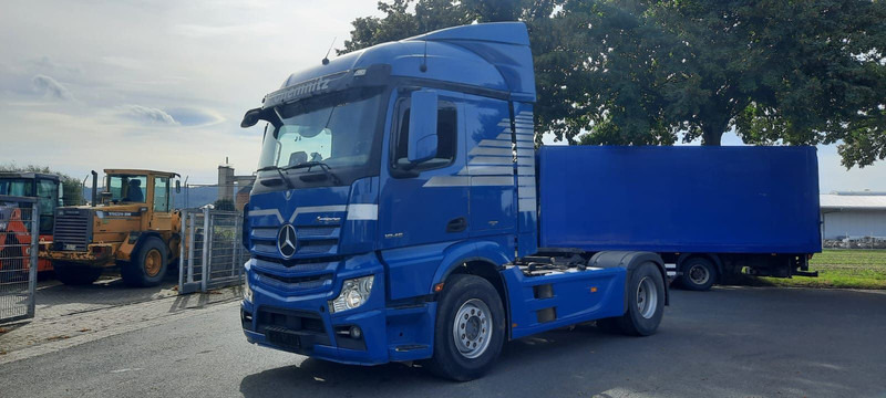 Mercedes-Benz 1845LS Actros 4x2 SZM Voll. StreamSpace - Tegljač: slika Mercedes-Benz 1845LS Actros 4x2 SZM Voll. StreamSpace - Tegljač Mercedes-Benz 1845LS Actros 4x2 SZM Voll. StreamSpace - Tegljač: slika Mercedes-Benz 1845LS Actros 4x2 SZM Voll. StreamSpace - Tegljač