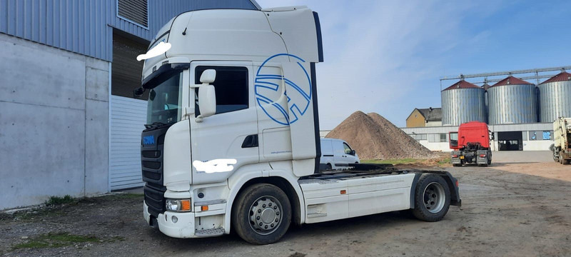 Scania R450 - Tegljač: slika Scania R450 - Tegljač Scania R450 - Tegljač: slika Scania R450 - Tegljač