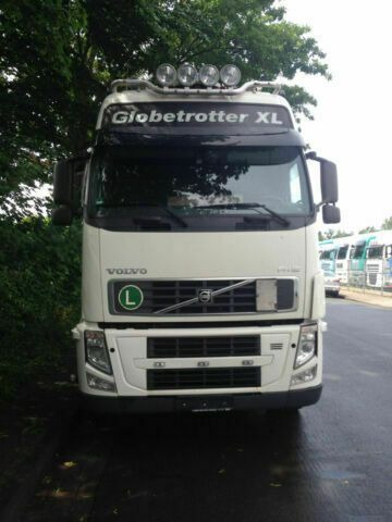 Volvo FH 440 G.Haus-Hochdach Euro:4 German Truck - Tegljač: slika Volvo FH 440 G.Haus-Hochdach Euro:4 German Truck - Tegljač Volvo FH 440 G.Haus-Hochdach Euro:4 German Truck - Tegljač: slika Volvo FH 440 G.Haus-Hochdach Euro:4 German Truck - Tegljač
