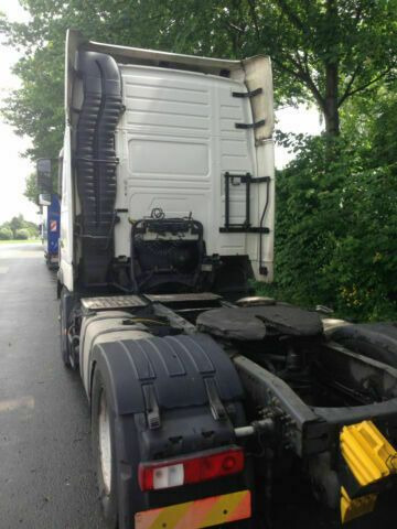 Volvo FH 440 G.Haus-Hochdach Euro:4 German Truck - Tegljač: slika Volvo FH 440 G.Haus-Hochdach Euro:4 German Truck - Tegljač Volvo FH 440 G.Haus-Hochdach Euro:4 German Truck - Tegljač: slika Volvo FH 440 G.Haus-Hochdach Euro:4 German Truck - Tegljač