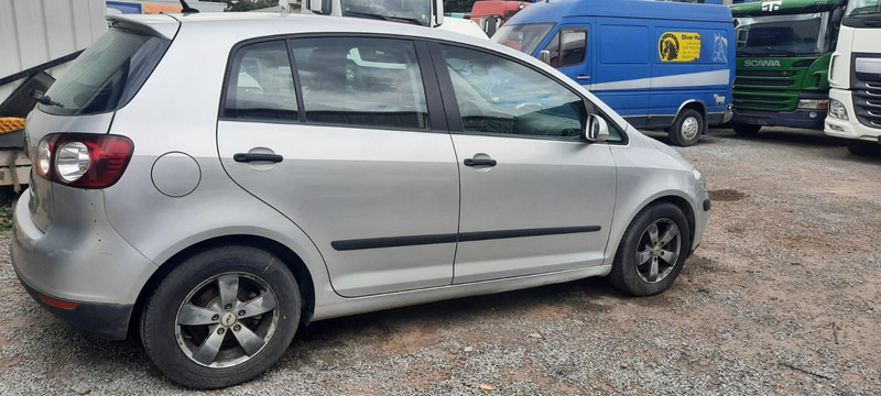 Volkswagen Golf Plus 1.9 TDI DSG DPF Comfortline - Hatchback: slika Volkswagen Golf Plus 1.9 TDI DSG DPF Comfortline - Hatchback Volkswagen Golf Plus 1.9 TDI DSG DPF Comfortline - Hatchback: slika Volkswagen Golf Plus 1.9 TDI DSG DPF Comfortline - Hatchback