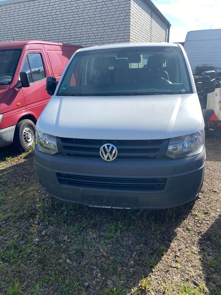 Volkswagen T5 Pritsche Doppelkabine - Dostavno vozilo s ravnom platformom, Dostavno vozilo s dvostrukom kabinom: slika Volkswagen T5 Pritsche Doppelkabine - Dostavno vozilo s ravnom platformom, Dostavno vozilo s dvostrukom kabinom Volkswagen T5 Pritsche Doppelkabine - Dostavno vozilo s ravnom platformom, Dostavno vozilo s dvostrukom kabinom: slika Volkswagen T5 Pritsche Doppelkabine - Dostavno vozilo s ravnom platformom, Dostavno vozilo s dvostrukom kabinom