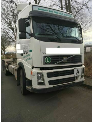 Volvo FH12-420 G.Haus 2xBett Klima Schaltgetriebe Reta - Kamion s kukastom dizalicom: slika Volvo FH12-420 G.Haus 2xBett Klima Schaltgetriebe Reta - Kamion s kukastom dizalicom Volvo FH12-420 G.Haus 2xBett Klima Schaltgetriebe Reta - Kamion s kukastom dizalicom: slika Volvo FH12-420 G.Haus 2xBett Klima Schaltgetriebe Reta - Kamion s kukastom dizalicom